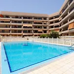 Frontline Penthouse With Heated Pool And Parking Apartamento Los Cristianos (Tenerife)
