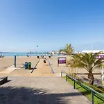 Frontline Penthouse With Heated Pool And Parking * Los Cristianos (Tenerife)