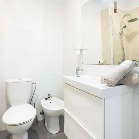 アパート Frontline Penthouse With Heated Pool And Parking *
